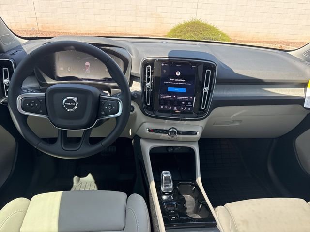 New 2026 Volvo XC40 B5 Plus w/ Climate Package AWD/4WD image 22