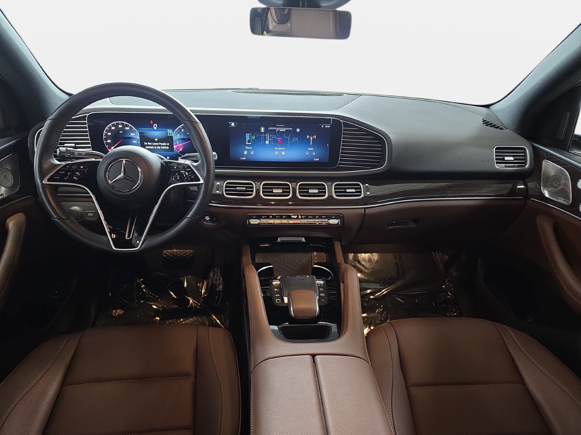 Used 2026 Mercedes-Benz GLE 350 4MATIC w/ Winter Package image 9