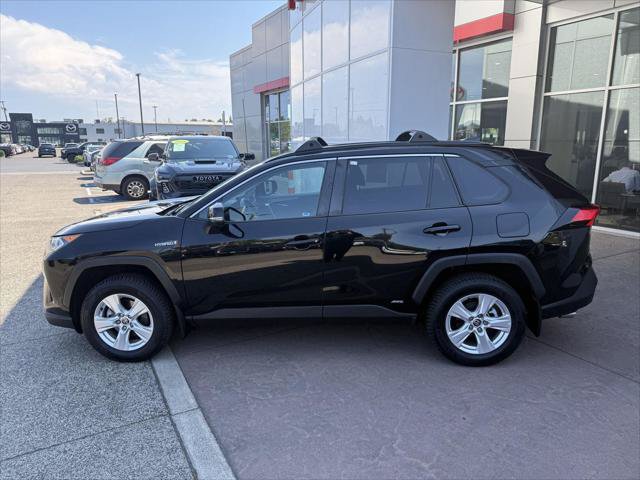 Certified 2021 Toyota RAV4 XLE w/ Carpet Mat Package (TMS) AWD/4WD image 5