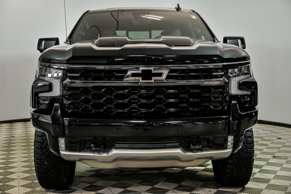 Used 2025 Chevrolet Silverado 1500 ZR2 w/ Technology Package AWD/4WD image 4