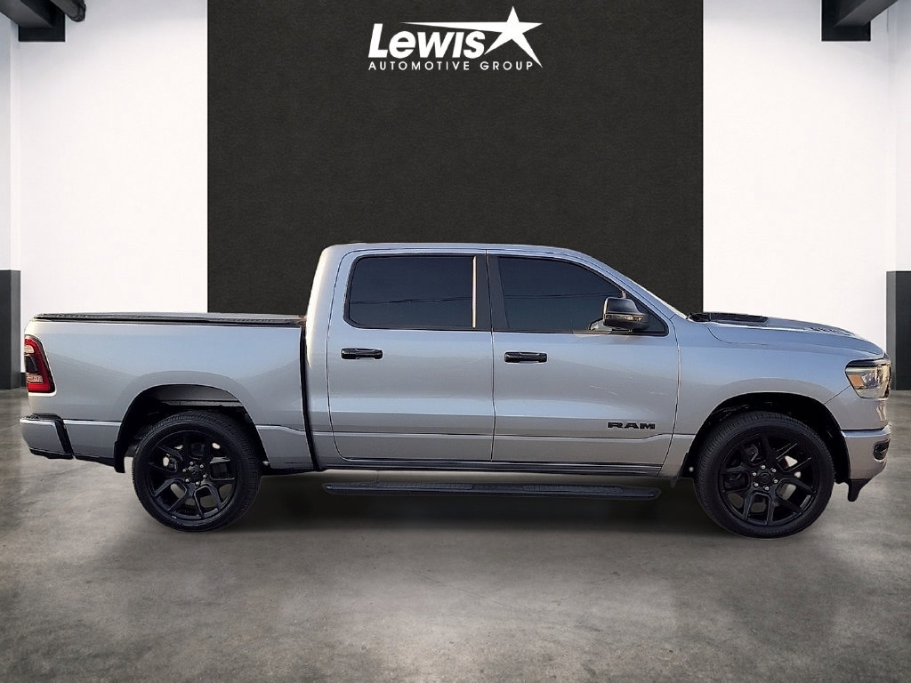 Used 2024 RAM 1500 Laramie AWD/4WD image 5