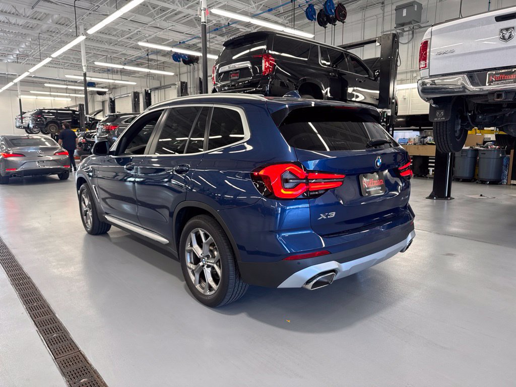 Used 2024 BMW X3 xDrive30i AWD/4WD image 7