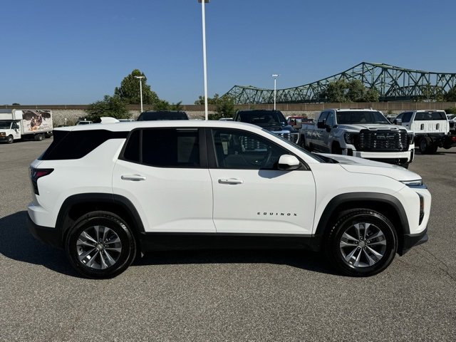 Certified 2025 Chevrolet Equinox LT w/ Safety and Technology Package image 6