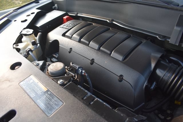 Used 2015 GMC Acadia SLE AWD/4WD image 30