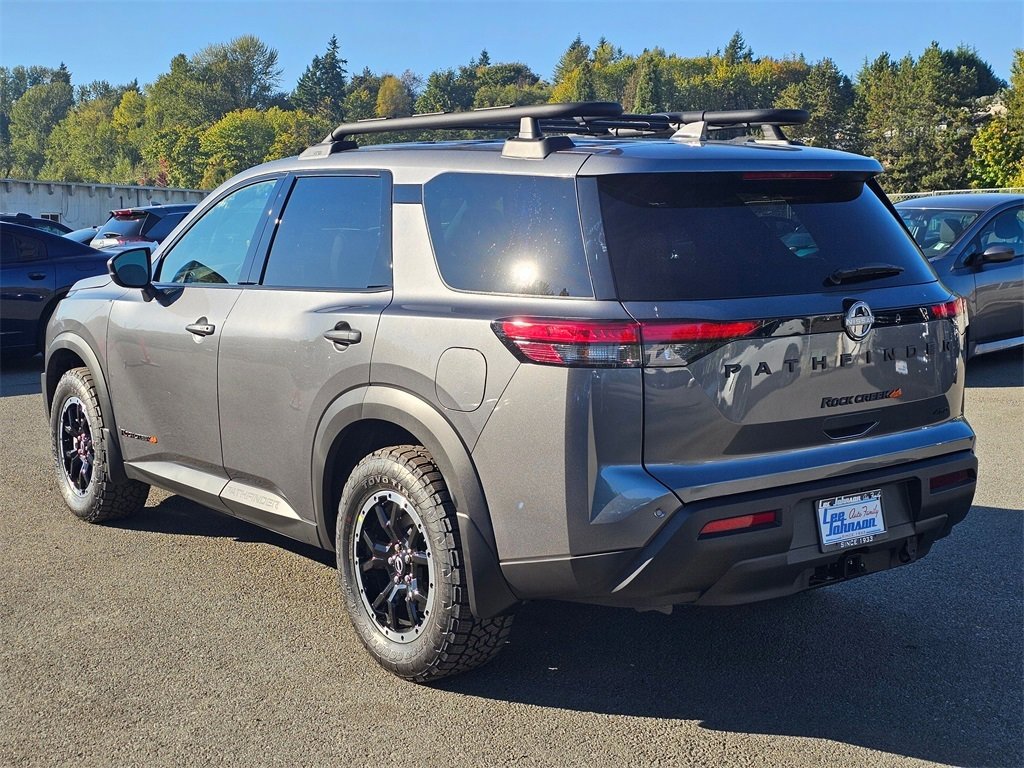 New 2025 Nissan Pathfinder Rock Creek image 7