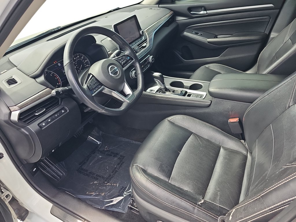 Used 2019 Nissan Altima 2.5 Platinum FWD image 16