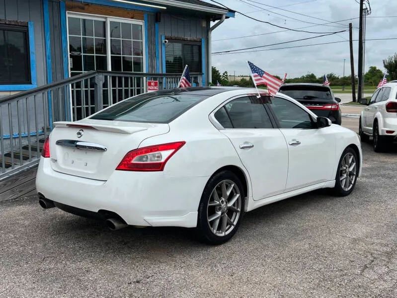 Used 2011 Nissan Maxima 3.5 SV w/ Sport Pkg FWD image 6
