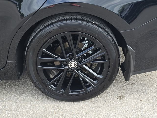 Used 2026 Toyota Camry SE w/ Convenience Package image 32