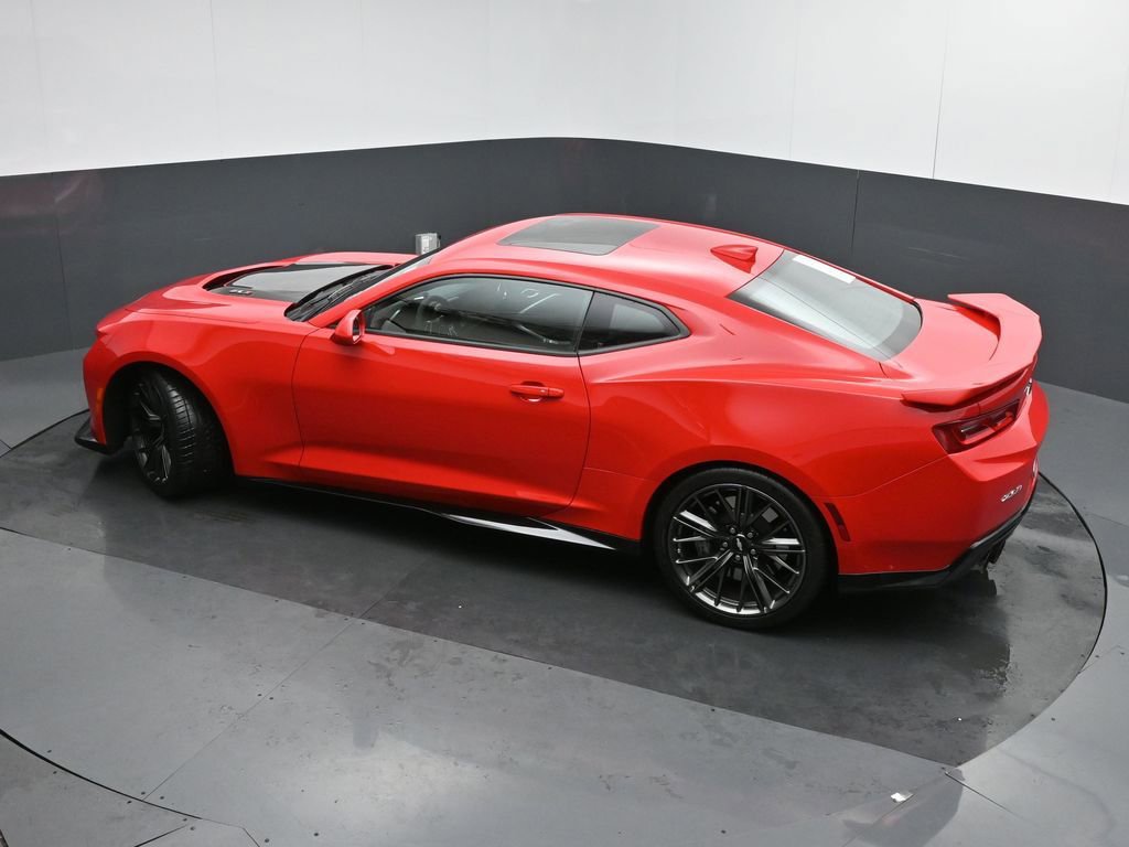 Used 2017 Chevrolet Camaro ZL1 image 40
