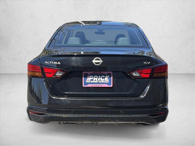 Used 2024 Nissan Altima 2.5 SV image 6