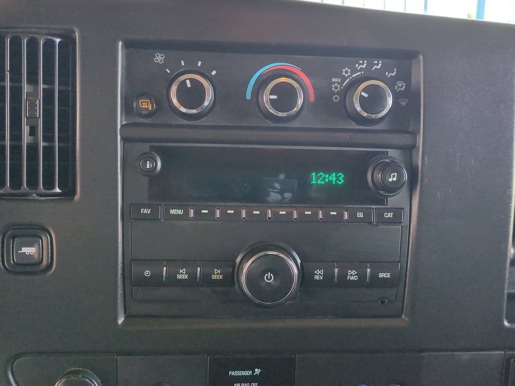 Used 2023 Chevrolet Express 3500 LS RWD image 16