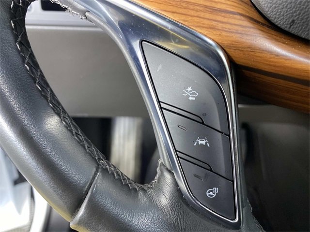 Used 2022 Cadillac XT5 Premium Luxury image 19