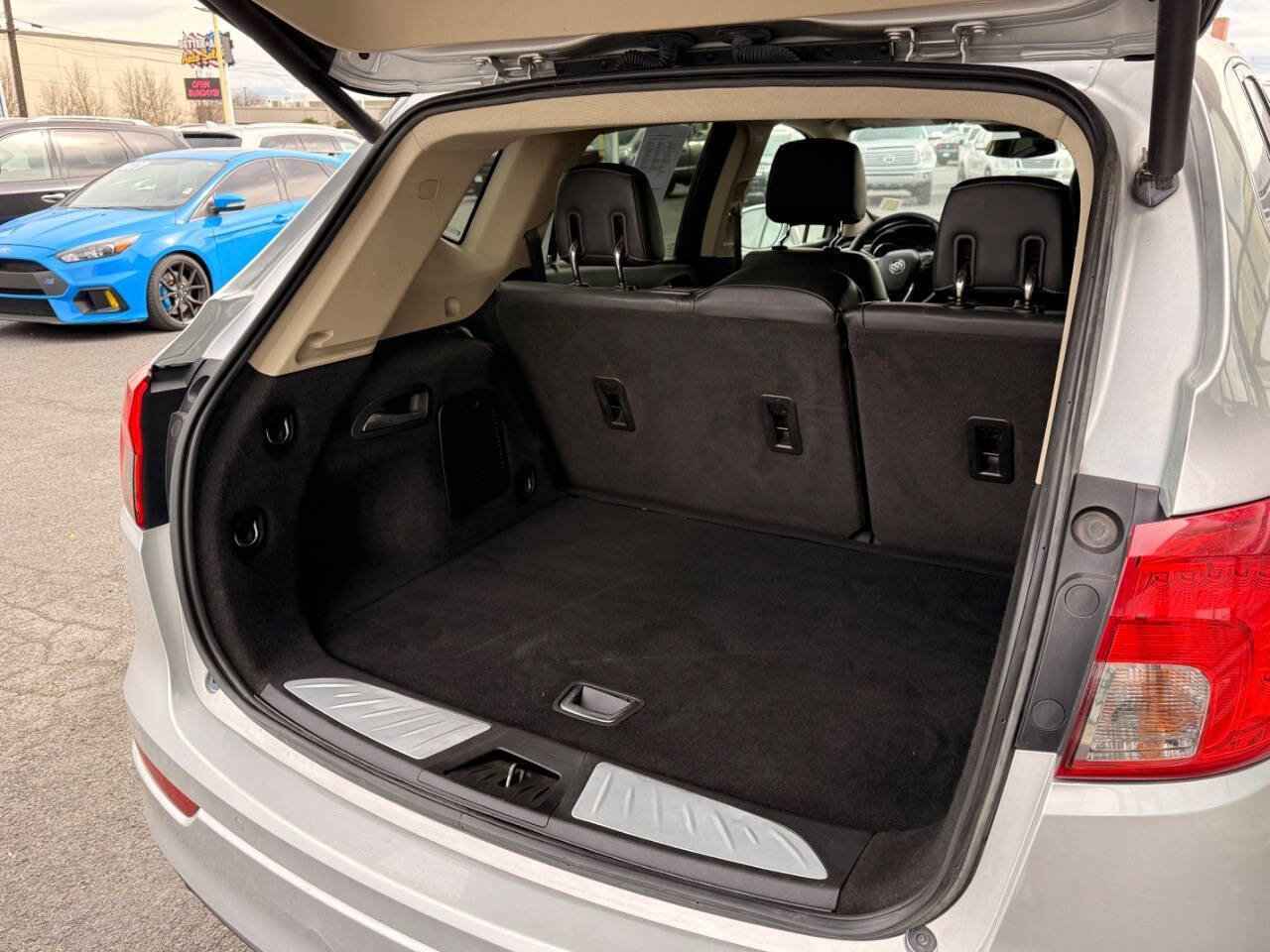 Used 2017 Buick Envision Essence AWD/4WD image 5