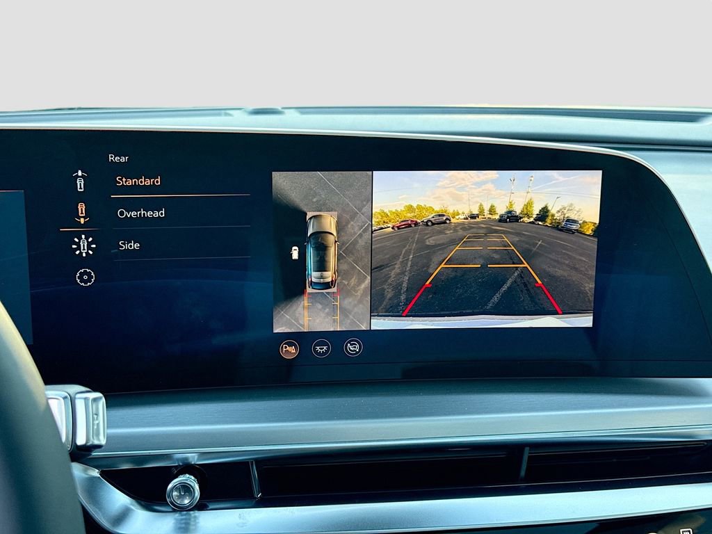 New 2025 Cadillac Lyriq Sport image 14