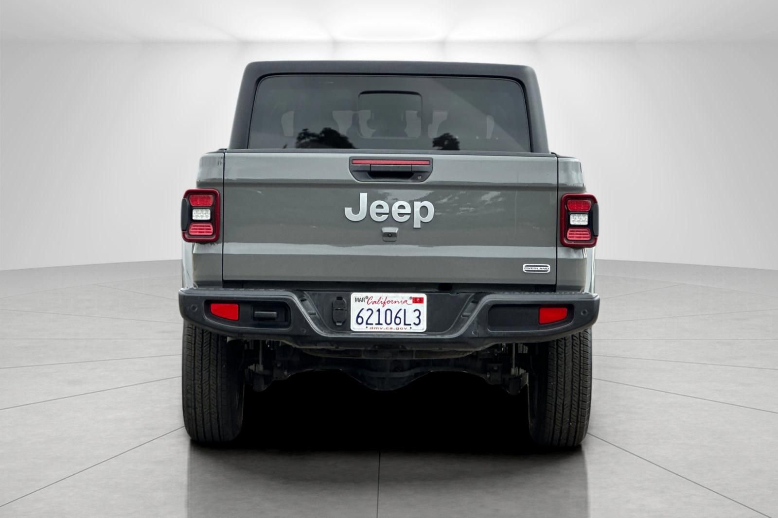 Certified 2022 Jeep Gladiator Overland w/ Safety Group image 4