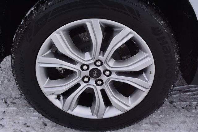 Used 2024 Ford Edge Titanium image 49