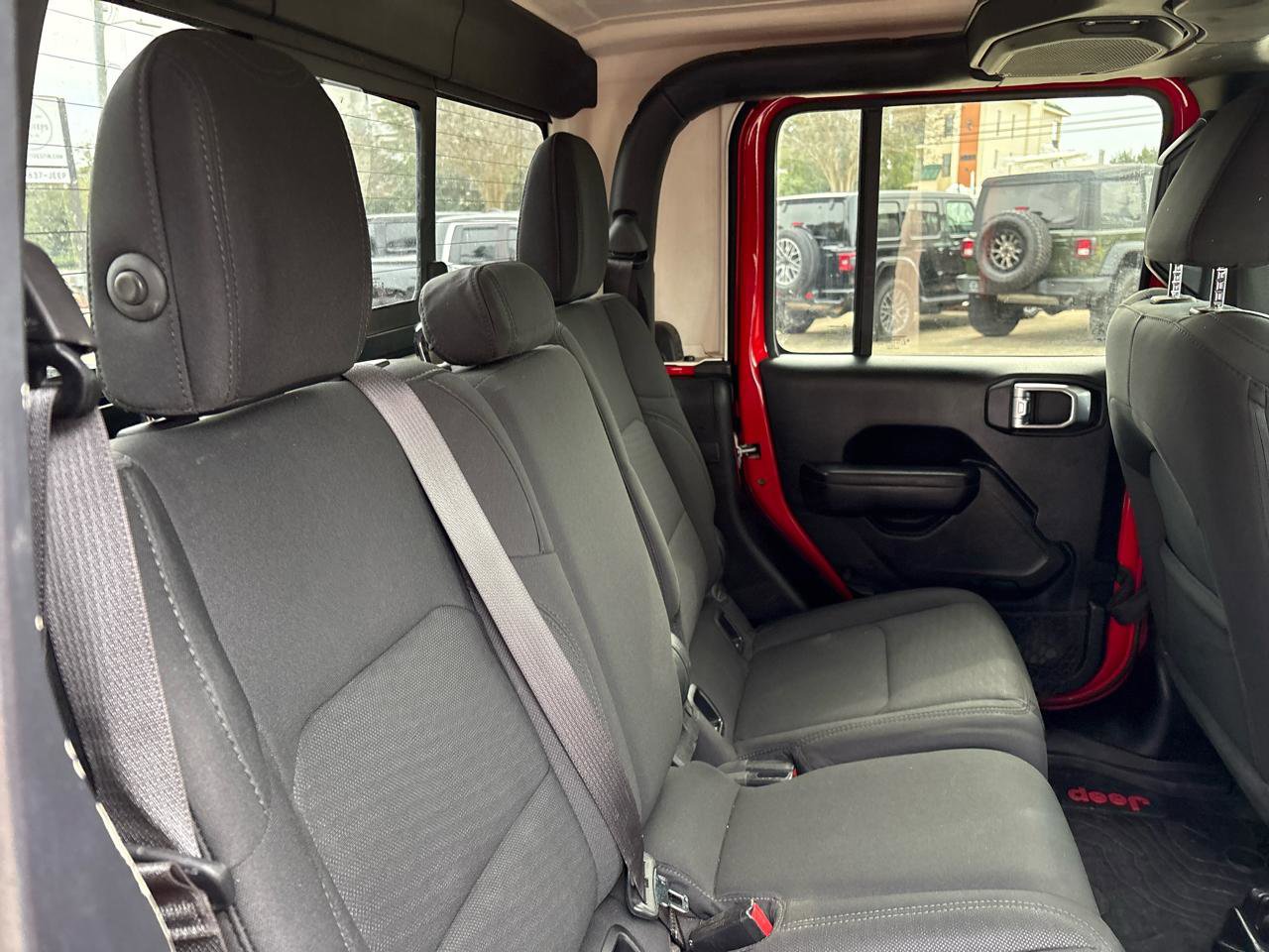 Used 2020 Jeep Gladiator Sport w/ Quick Order Package 24S AWD/4WD image 12