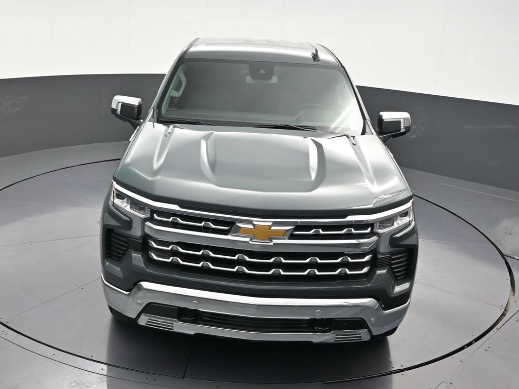 Used 2025 Chevrolet Silverado 1500 LTZ RWD image 21