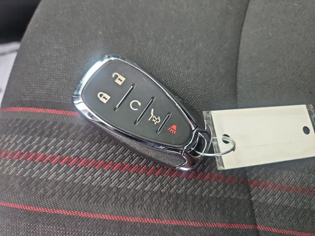 Used 2023 Chevrolet Equinox RS FWD image 28