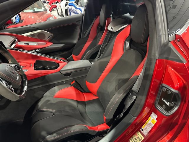 Used 2024 Chevrolet Corvette Z06 RWD image 17
