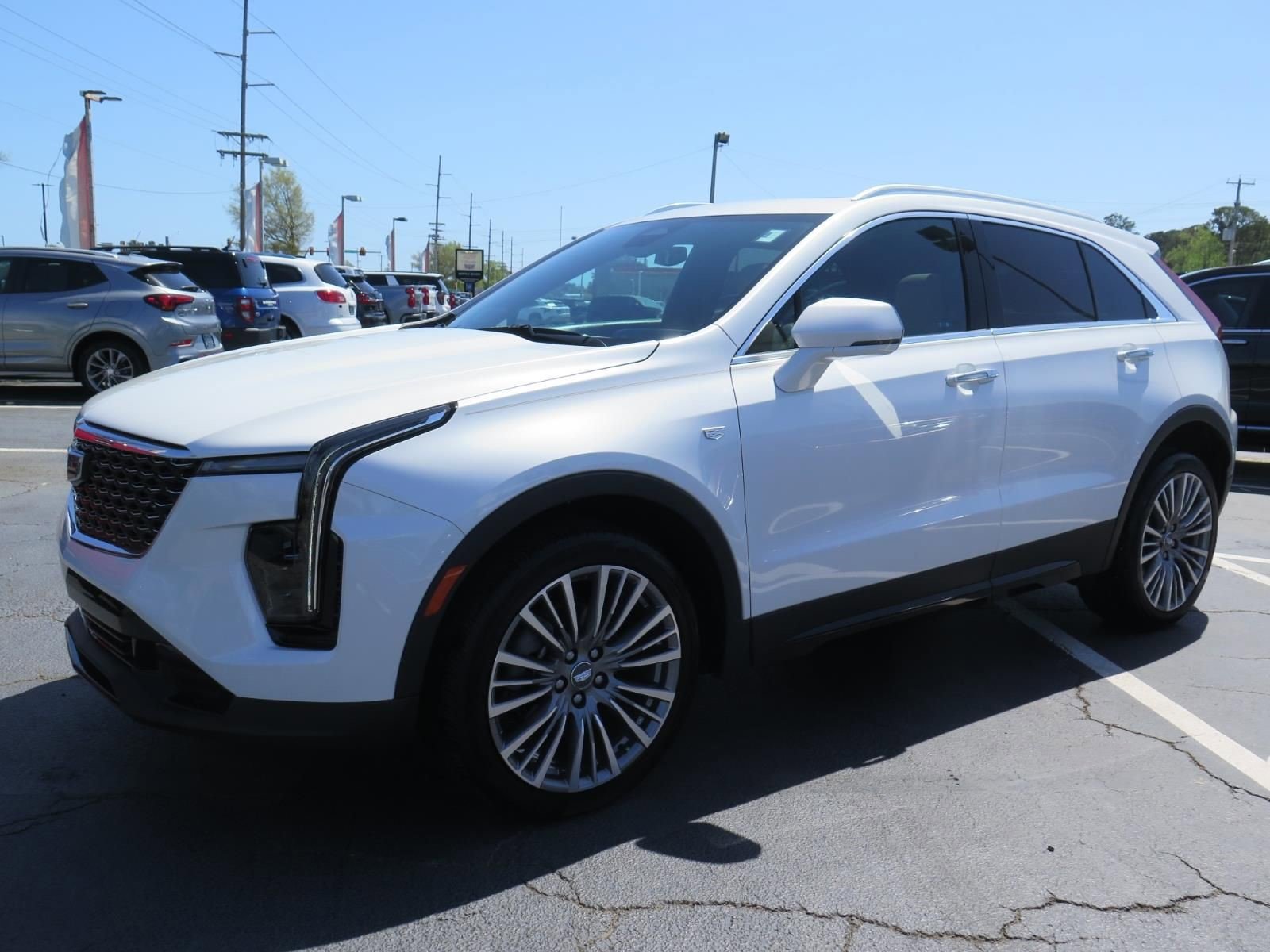 Certified 2024 Cadillac XT4 Premium Luxury image 11