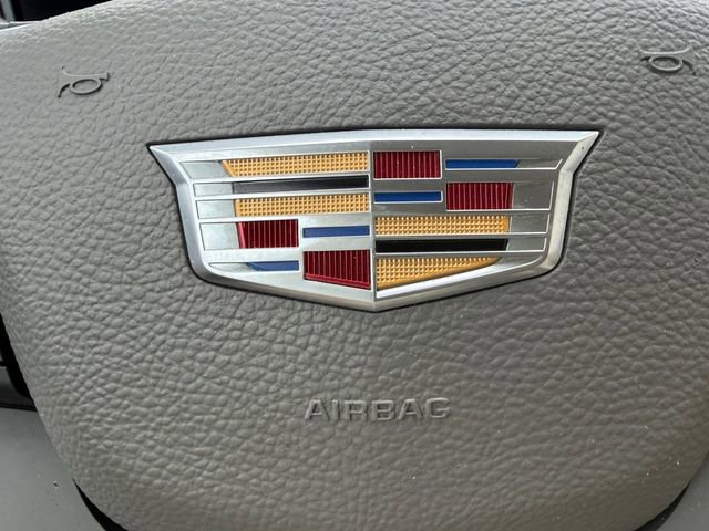 Used 2017 Cadillac XT5 Luxury w/ Driver Awareness Package image 5