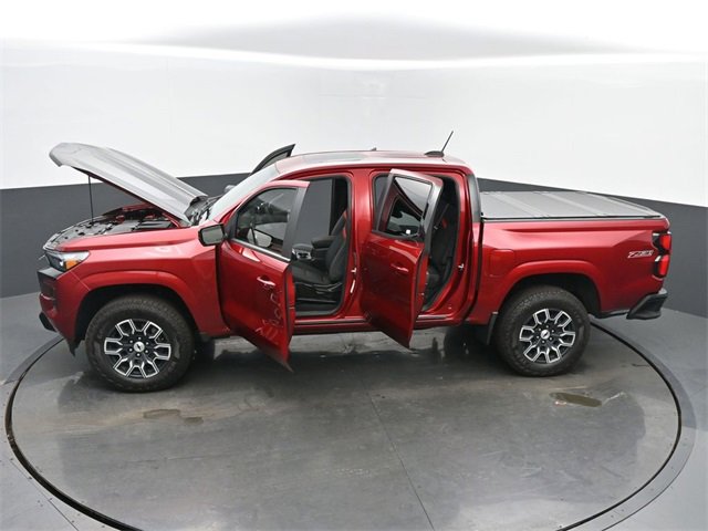 Certified 2024 Chevrolet Colorado Z71 w/ Advanced Trailering Package image 63