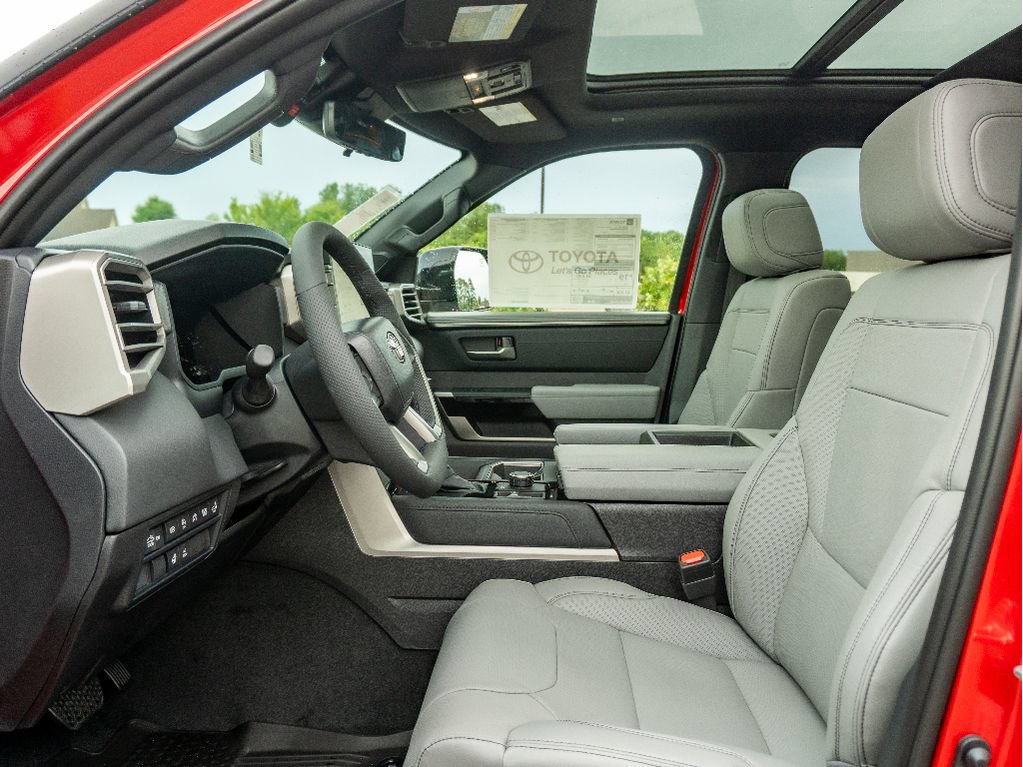New 2026 Toyota Tundra Limited AWD/4WD image 11