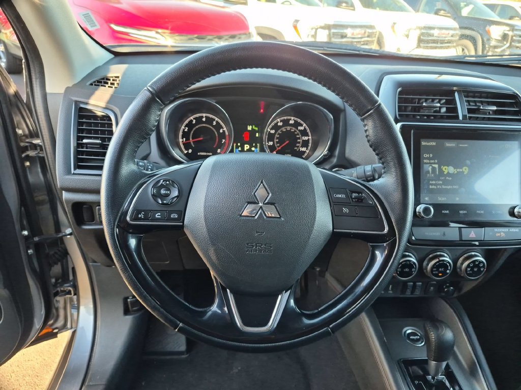 Used 2025 Mitsubishi Outlander Sport SE AWD/4WD image 19