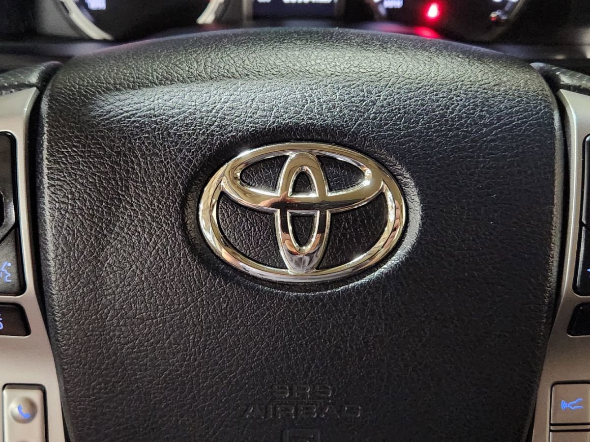 Used 2023 Toyota 4Runner Limited image 48