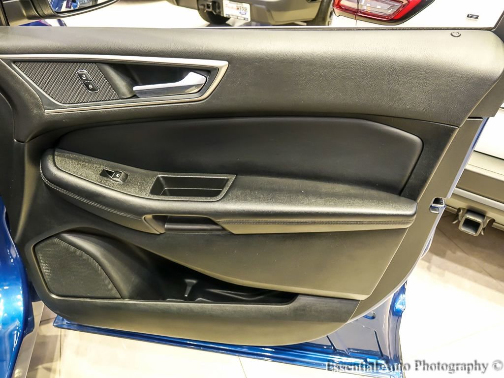 Used 2022 Ford Edge SEL w/ Convenience Package image 25