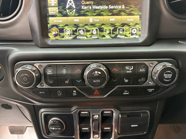 Used 2023 Jeep Wrangler Unlimited Sport AWD/4WD image 22