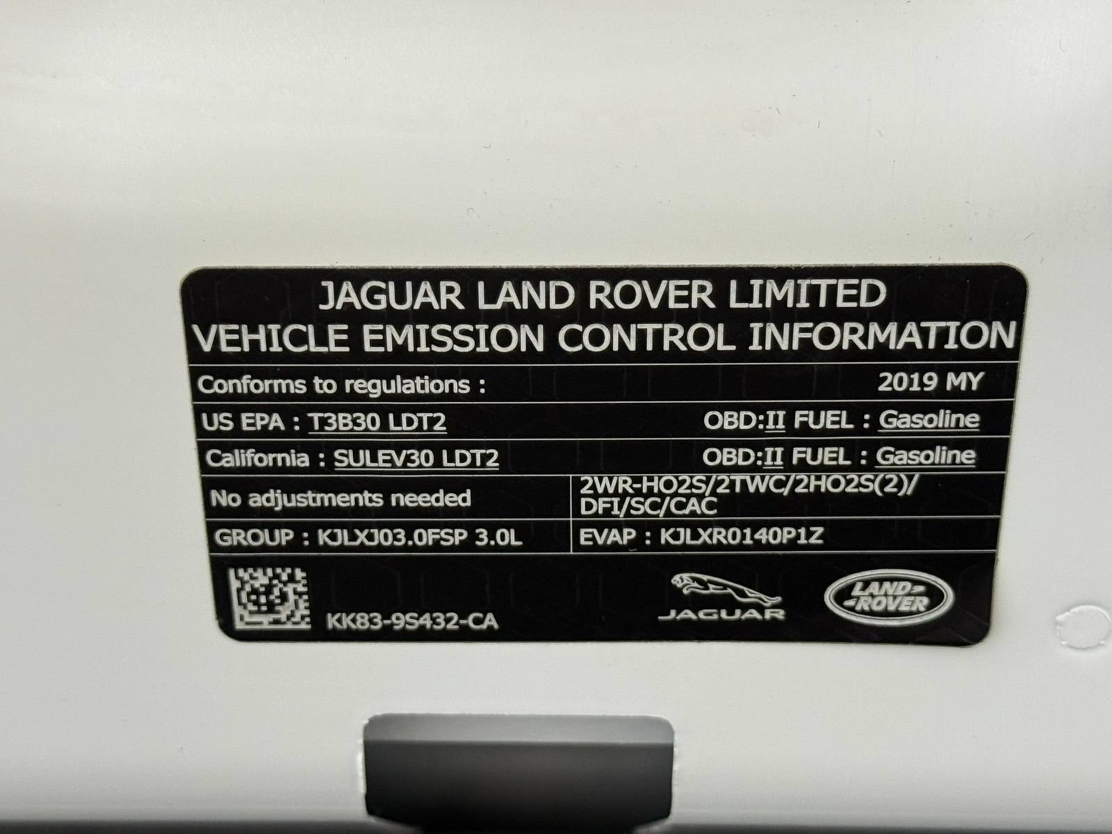 Used 2019 Land Rover Range Rover Velar R-Dynamic HSE AWD/4WD image 54