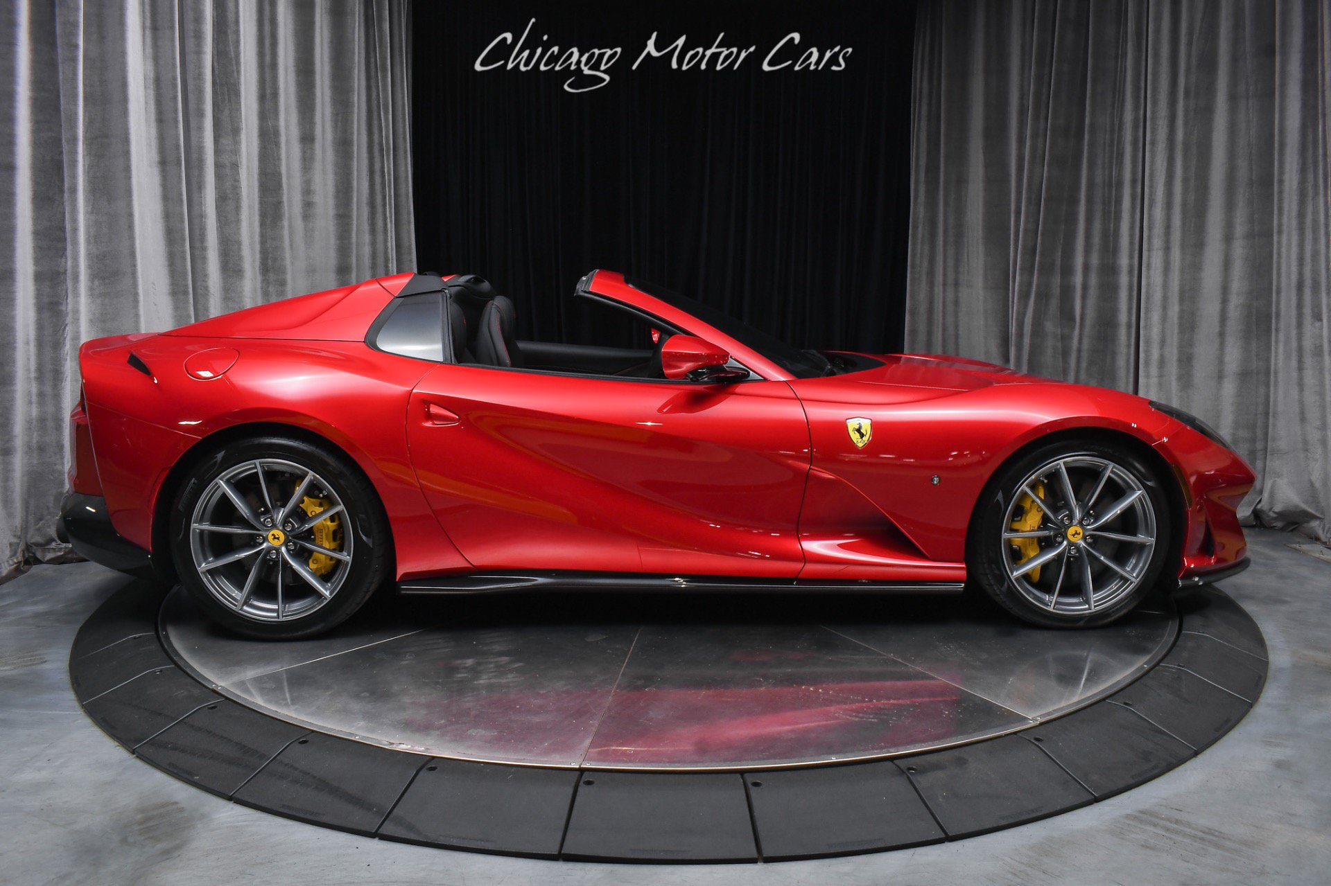 Used 2023 Ferrari 812 GTS RWD image 27