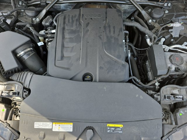 Used 2025 Audi Q5 Premium Plus w/ Premium Plus AWD/4WD image 34