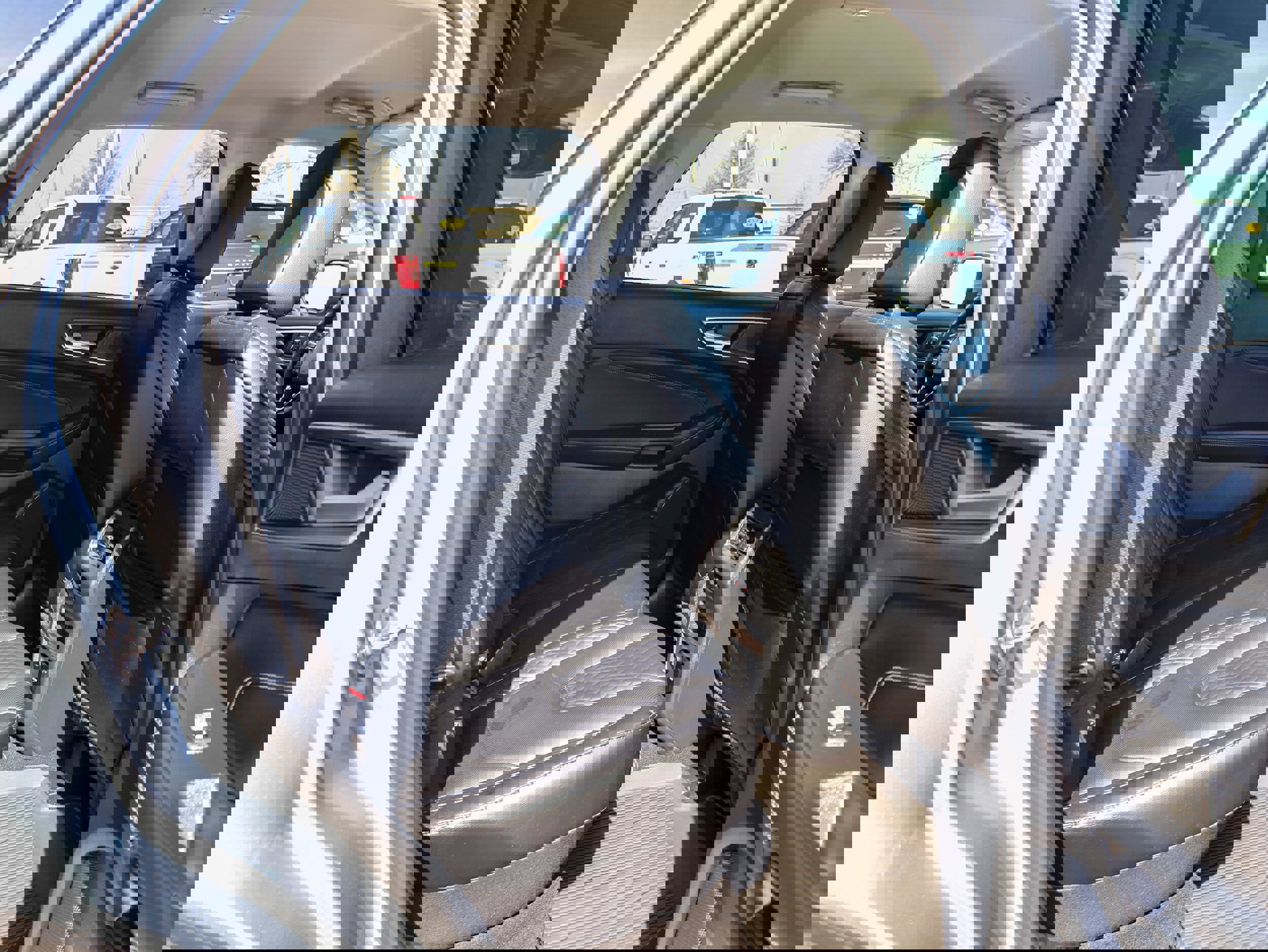 Used 2024 Ford Edge Titanium w/ Equipment Group 301A image 31