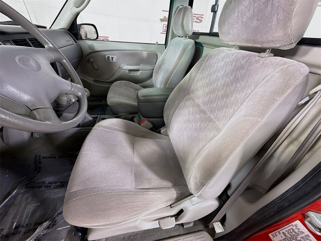 Used 2001 Toyota Tacoma Base image 20