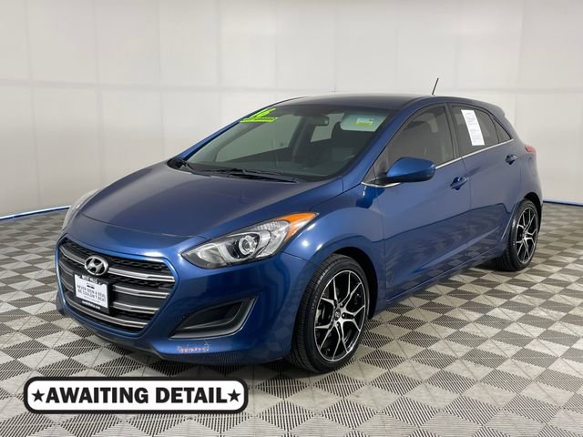 Used 2016 Hyundai Elantra GT FWD image 1