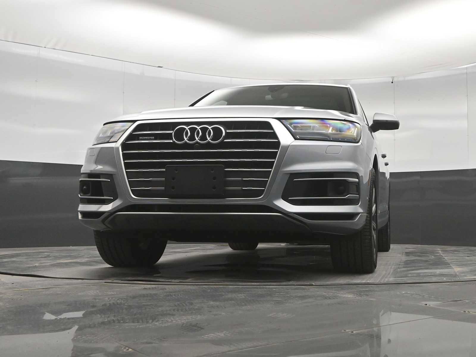 Used 2019 Audi Q7 3.0T Premium Plus w/ Premium Plus Package AWD/4WD image 40