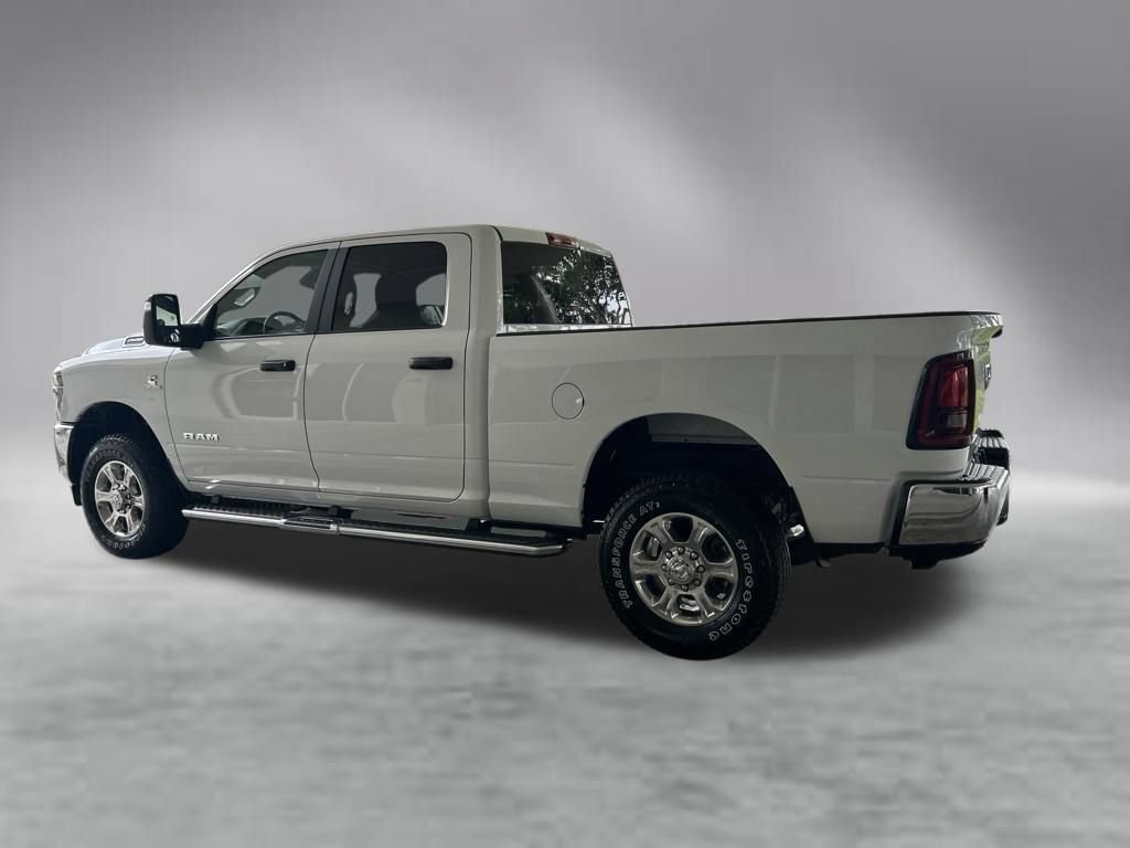 Used 2025 RAM 2500 Big Horn AWD/4WD image 4