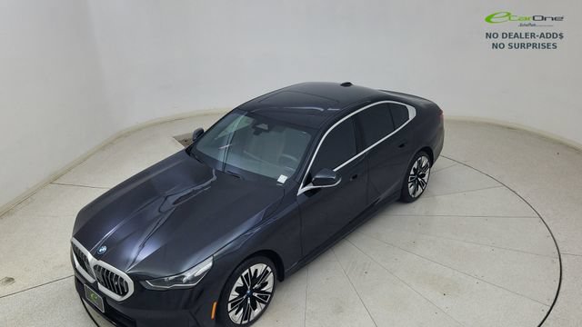 Used 2024 BMW i5 eDrive40i w/ Convenience Package RWD image 78