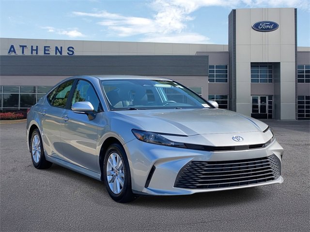 Used 2025 Toyota Camry LE