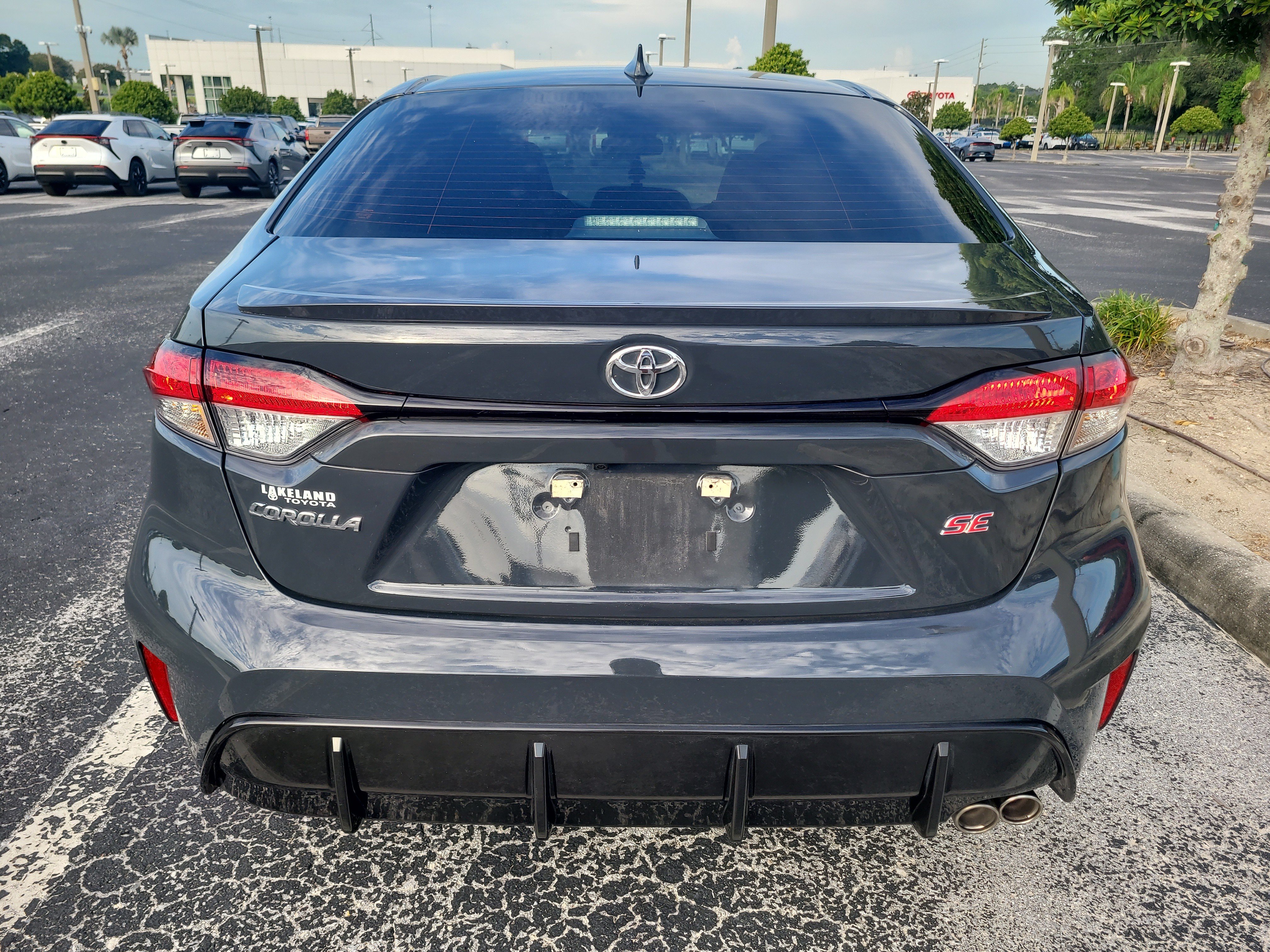 Certified 2024 Toyota Corolla SE FWD image 6