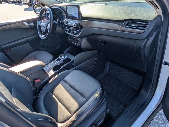 Certified 2020 Ford Escape Titanium image 14