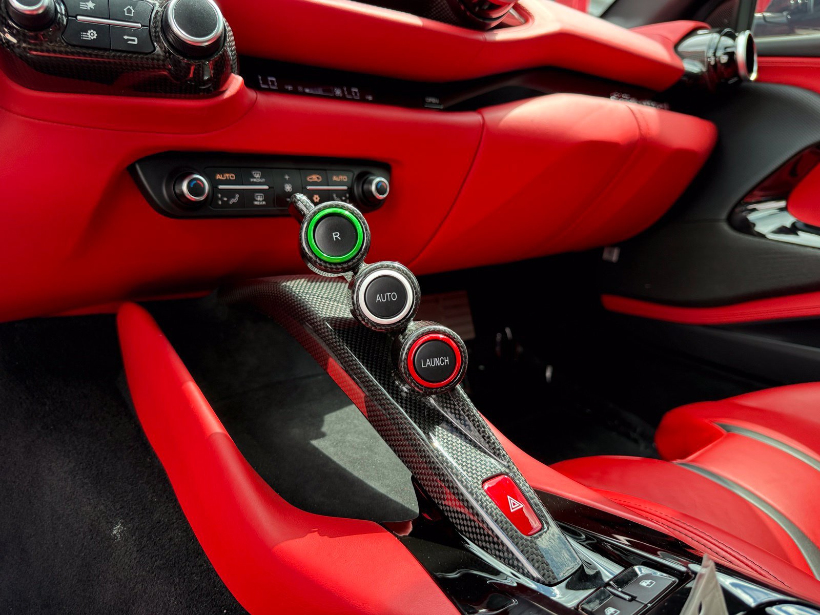 Used 2020 Ferrari 812 Superfast RWD image 67