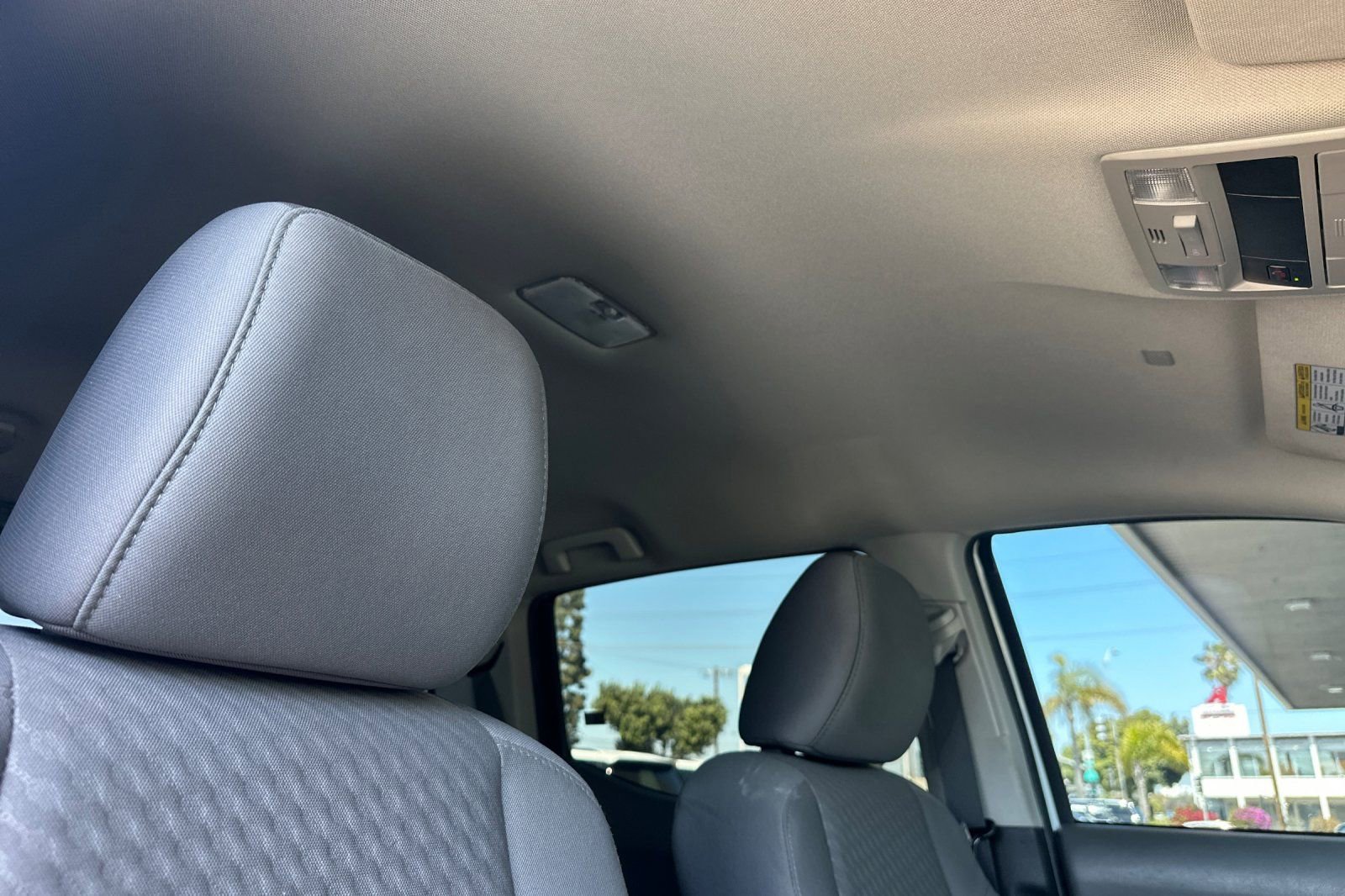 Used 2022 Toyota Tacoma SR w/ SR Convenience Package RWD image 20