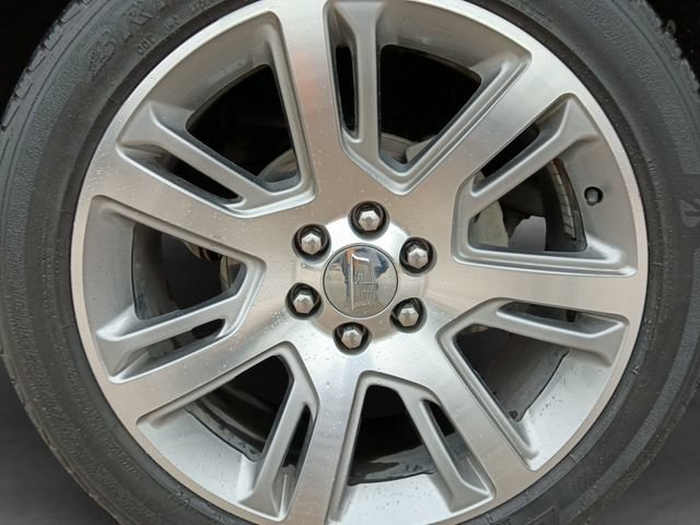 Used 2017 Cadillac Escalade Premium Luxury RWD image 23