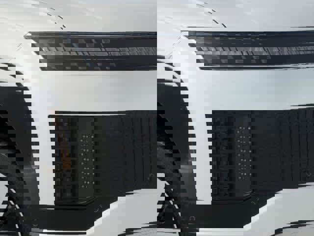 New 2026 Hyundai Ioniq 9 SEL image 9