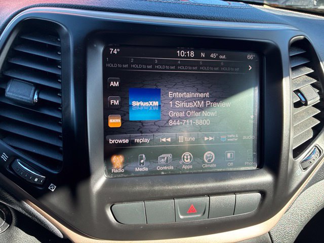 Used 2015 Jeep Cherokee Limited AWD/4WD image 28
