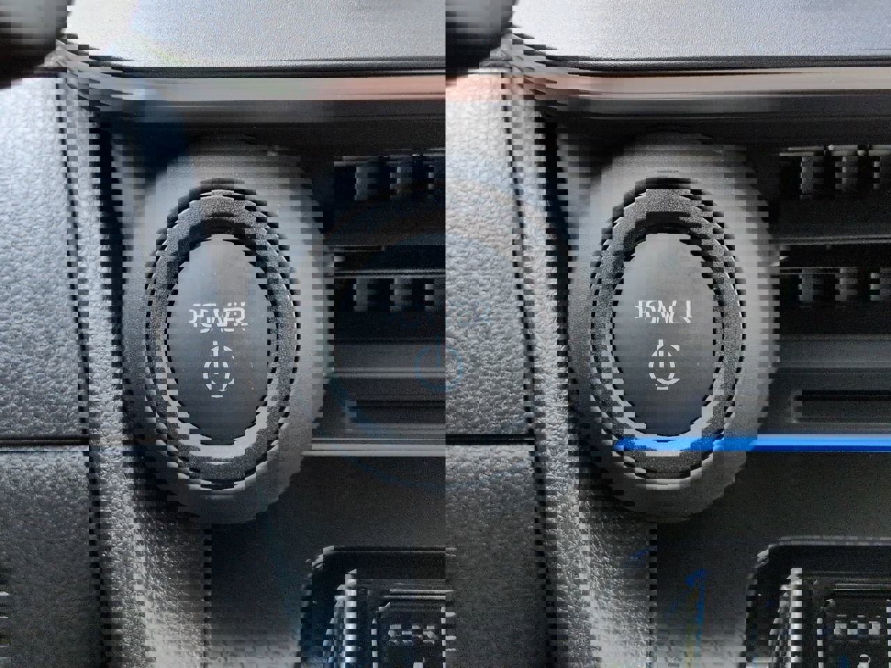 Used 2026 Toyota Prius image 30